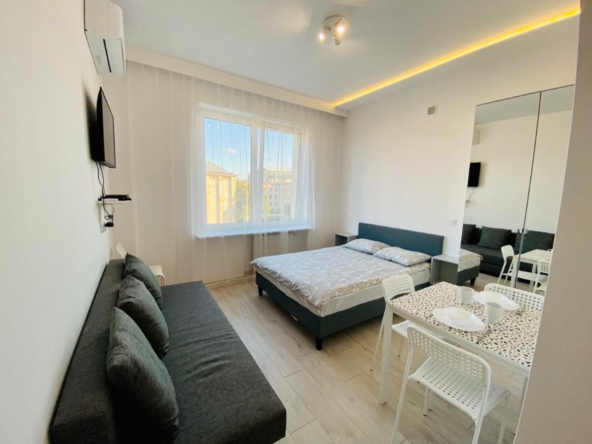 Apartamenty Smolna 11 Varşova Dış mekan fotoğraf